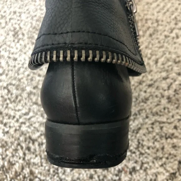 🎉 Leather Boots 🎉 - Picture 12 of 13